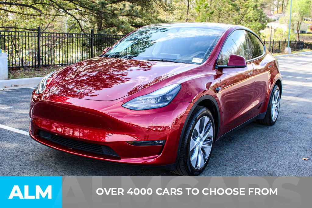 Used 2024 Tesla Model Y Long Range image 3