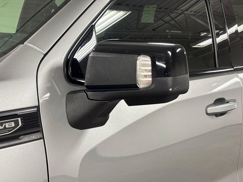 Used 2023 GMC Sierra 1500 AT4 w/ Technology Package image 12