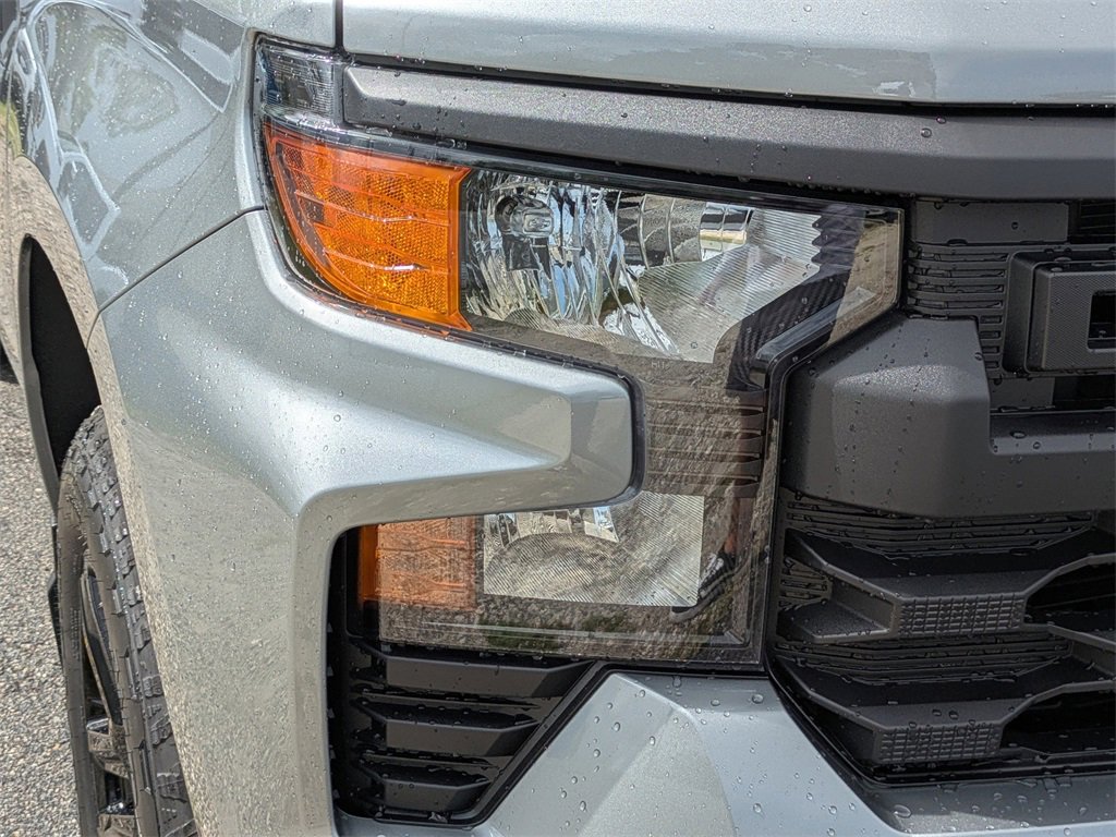 New 2026 Chevrolet Silverado 1500 Custom w/ Turbomax Blackout Package image 9