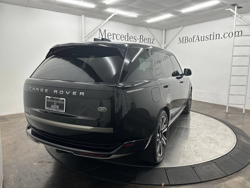 Used 2023 Land Rover Range Rover Long Wheelbase SE AWD/4WD image 7
