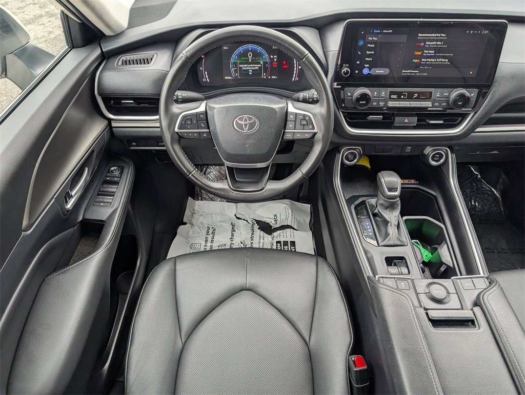 Used 2024 Toyota Grand Highlander XLE image 26