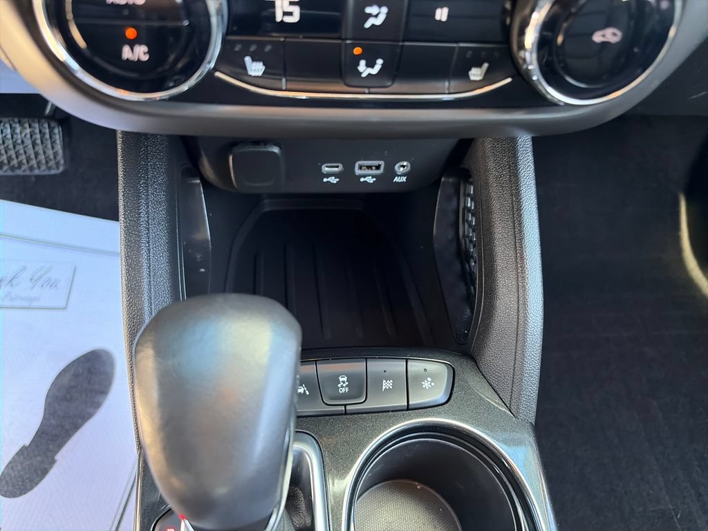 Used 2021 Chevrolet TrailBlazer LT w/ Premium Seating Package FWD image 23