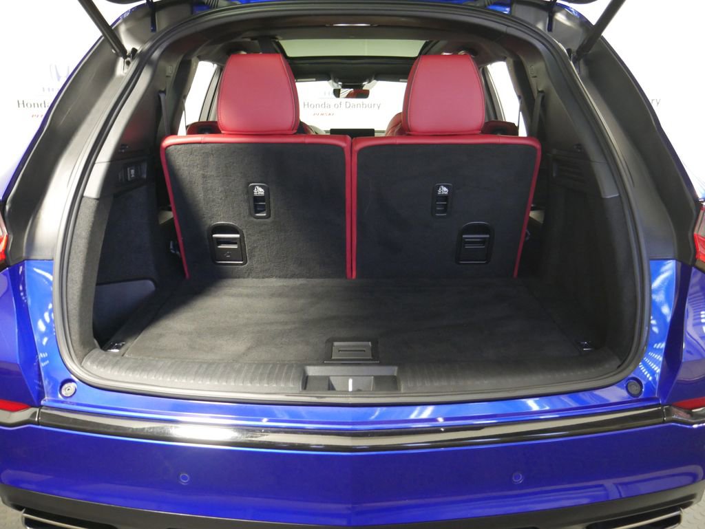 Used 2023 Acura MDX A-Spec image 10