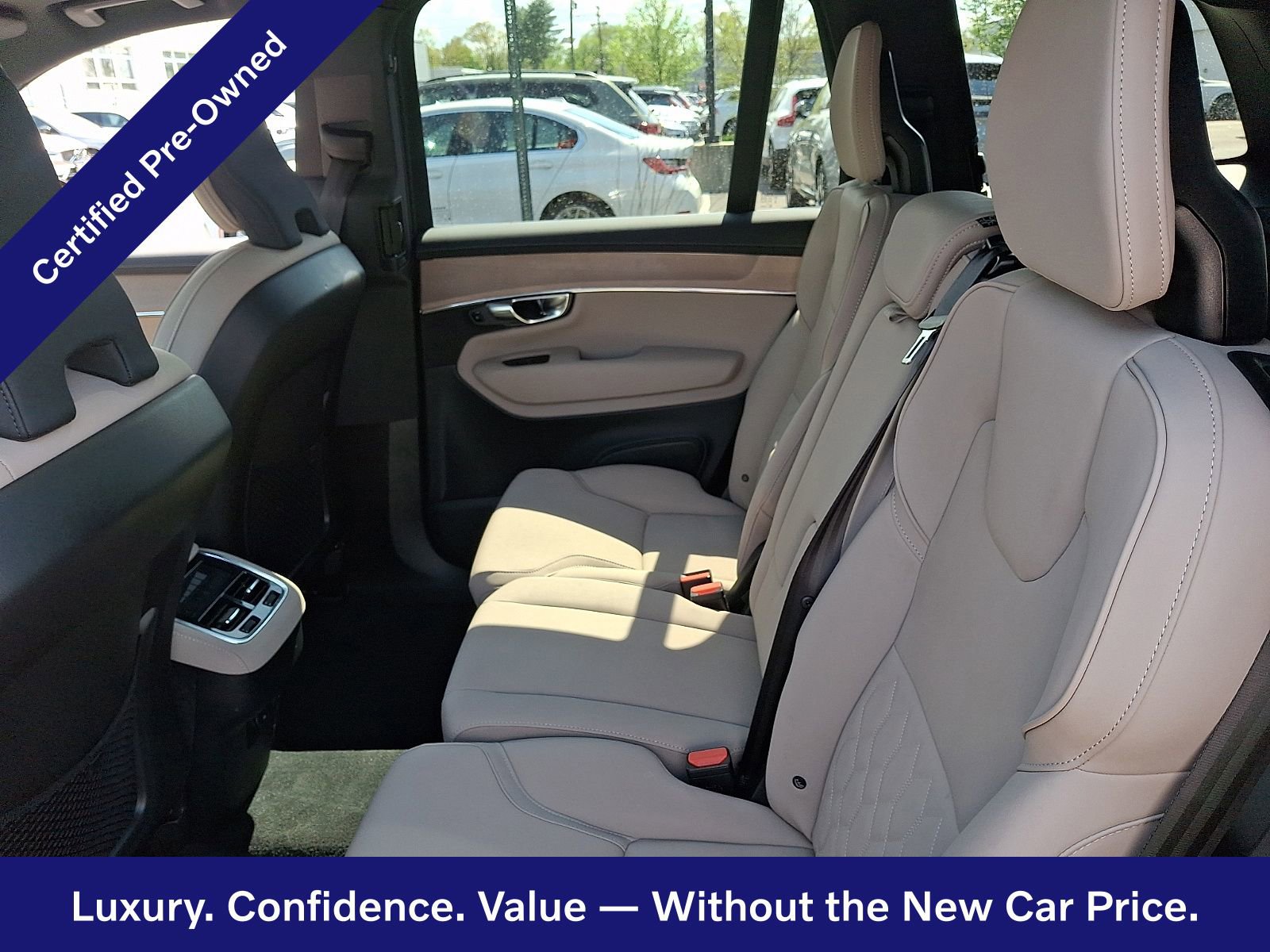 Certified 2025 Volvo XC90 B5 Core image 11