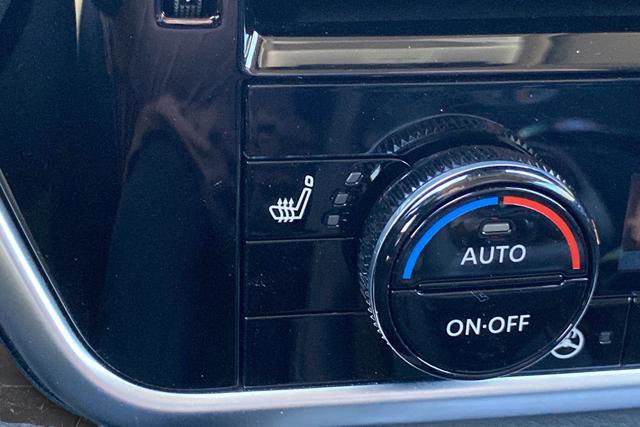 Used 2024 Nissan Rogue Platinum w/ Platinum Premium Package image 40