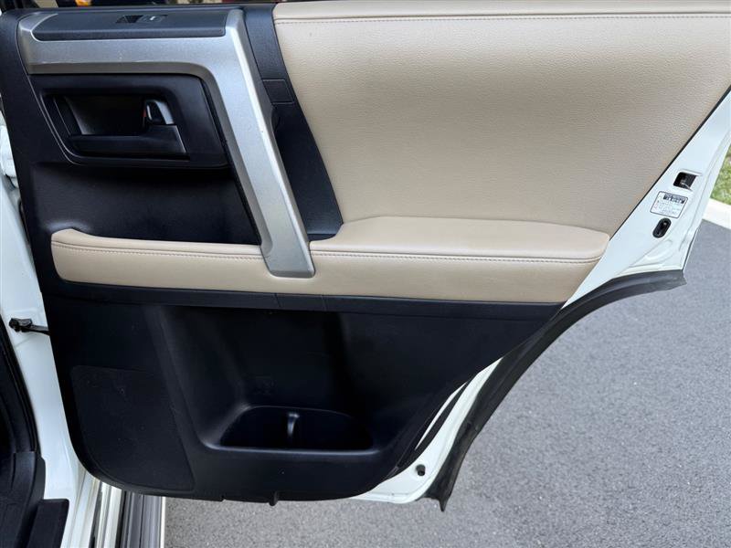 Used 2011 Toyota 4Runner SR5 AWD/4WD image 31