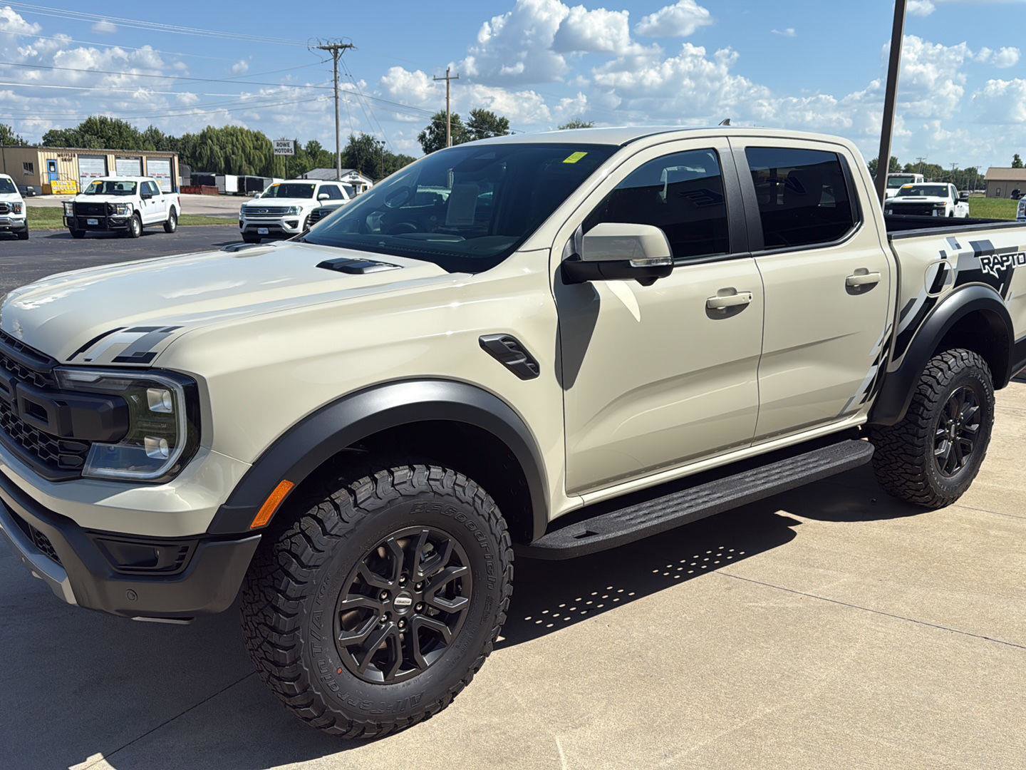 New 2025 Ford Ranger Raptor image 3