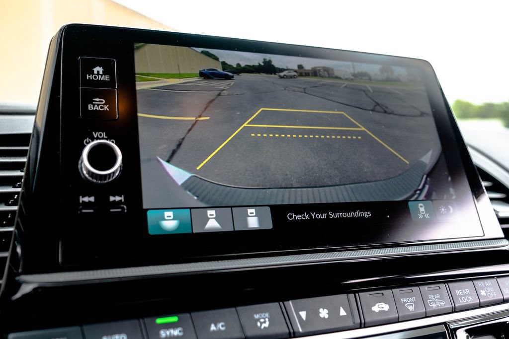 Used 2025 Honda Odyssey EX-L image 32