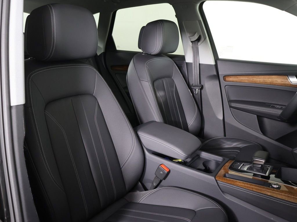 Used 2023 Audi Q5 2.0T Premium Plus w/ Premium Plus Package image 32