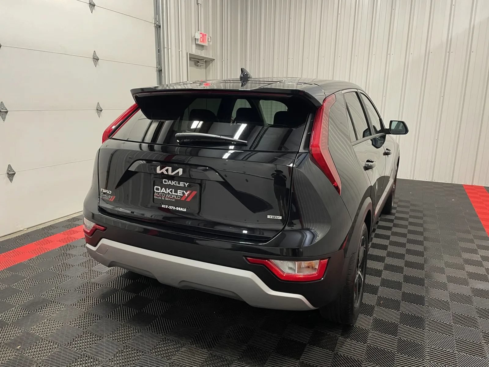 Used 2026 Kia Niro LX FWD image 15