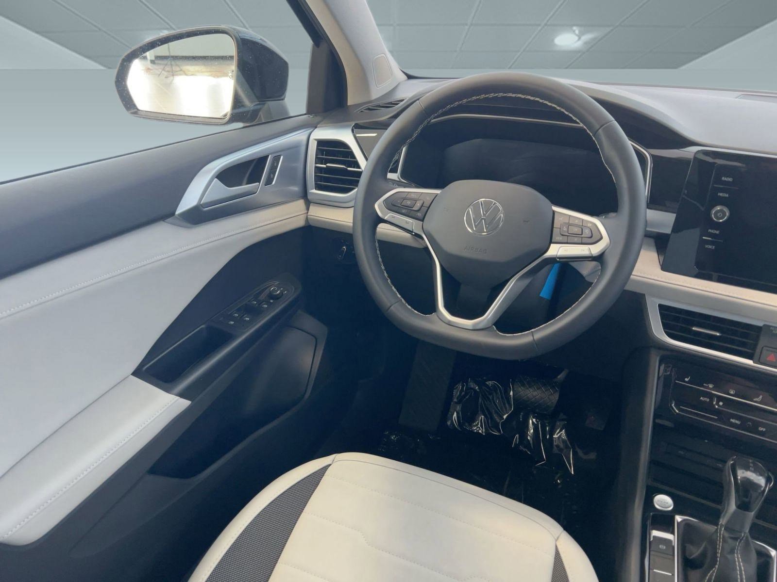 New 2026 Volkswagen Taos SE AWD/4WD image 27