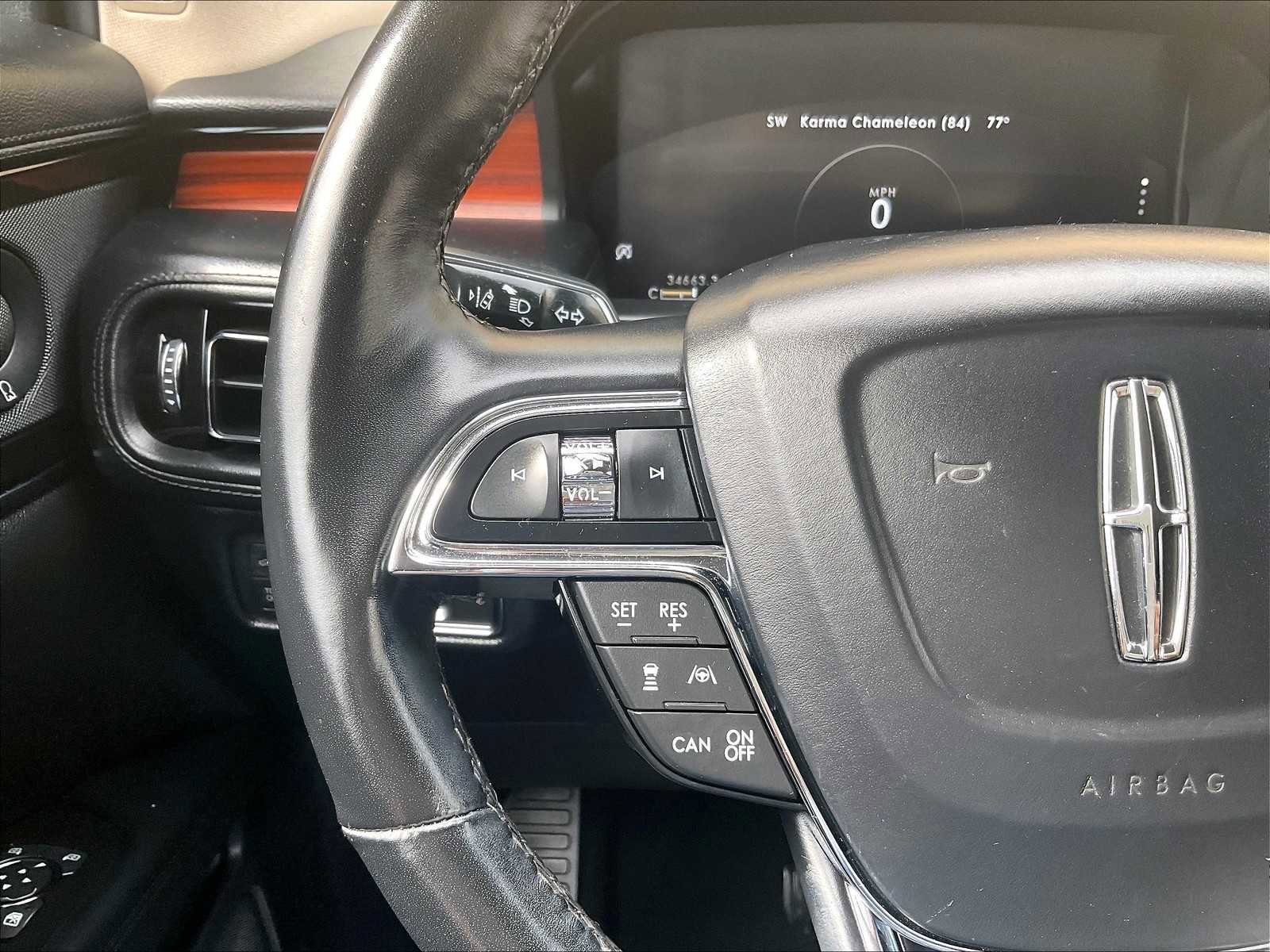 Used 2022 Lincoln Nautilus Reserve image 23