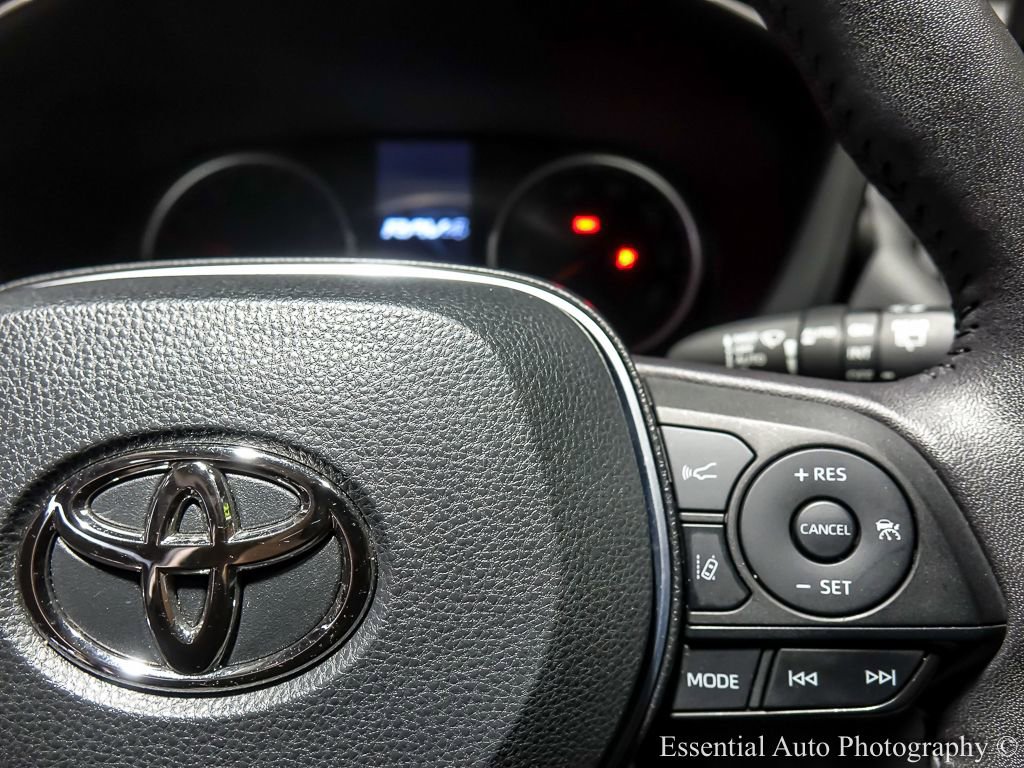 Used 2022 Toyota RAV4 XLE w/ Convenience Package AWD/4WD image 21
