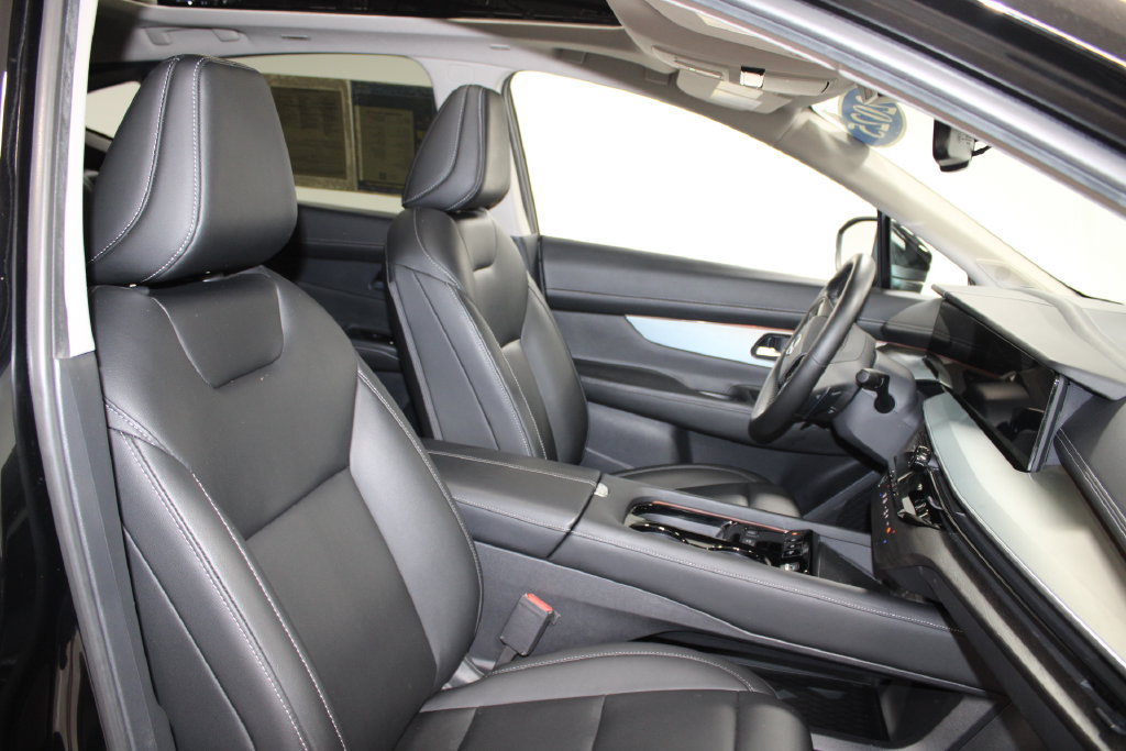Used 2025 Nissan Murano SL AWD/4WD image 21