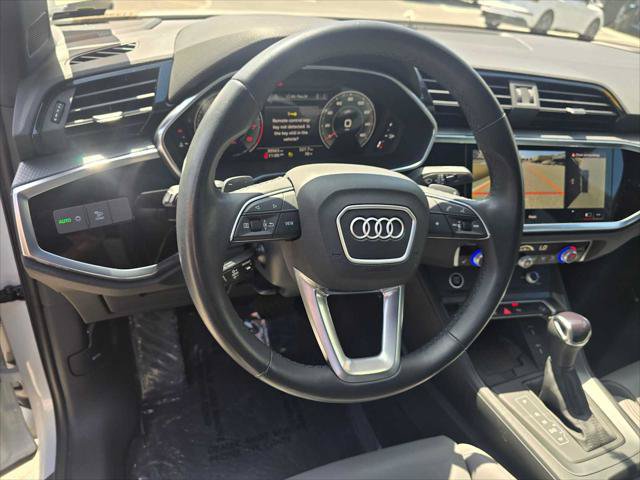 Used 2023 Audi Q3 2.0T Premium Plus w/ Premium Plus Package AWD/4WD image 26