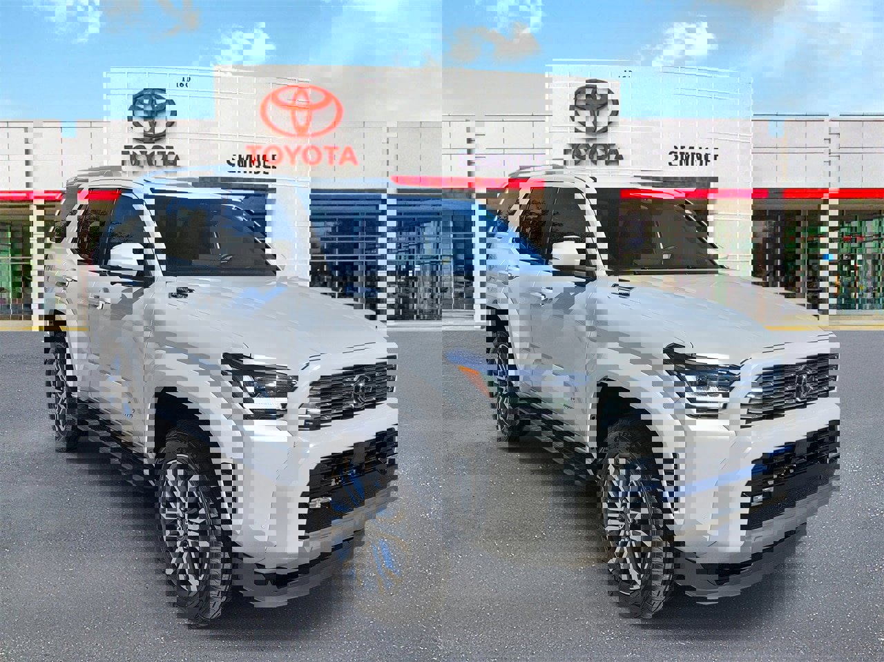 Used 2025 Toyota 4Runner Limited image 2
