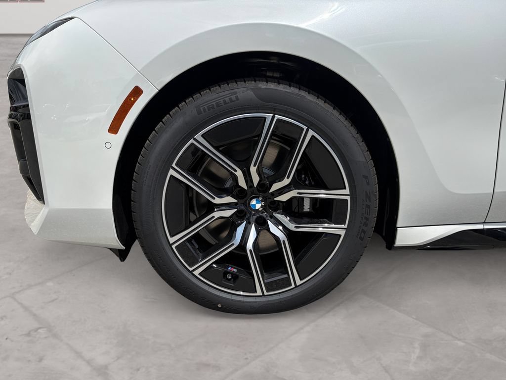 New 2026 BMW 760i xDrive w/ Executive Package AWD/4WD image 14