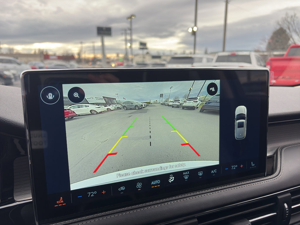 Used 2025 Lincoln Corsair Premiere image 28