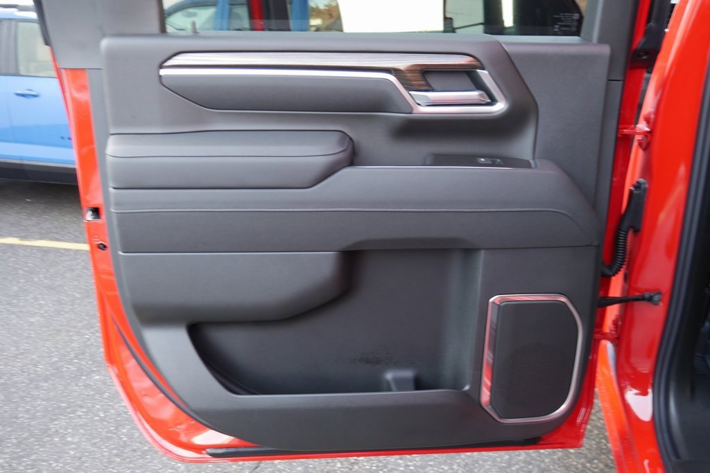 New 2026 Chevrolet Silverado 2500 LT image 30