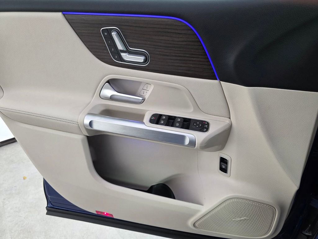 New 2026 Mercedes-Benz GLB 250 image 20