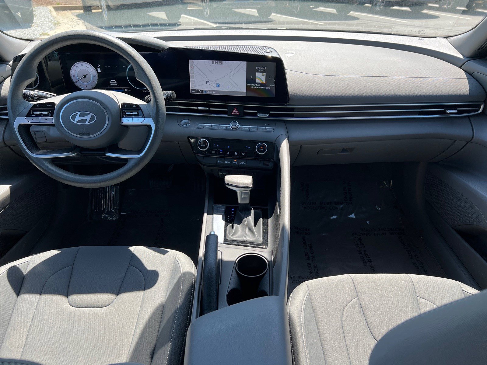 Used 2024 Hyundai Elantra SEL FWD image 24