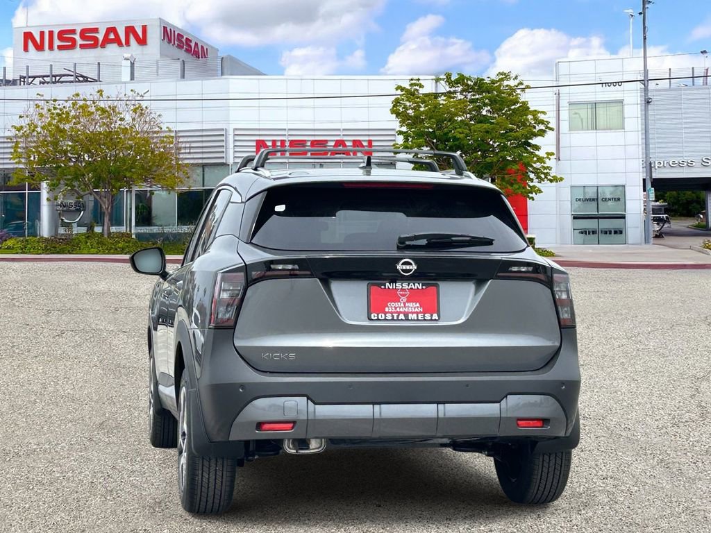 New 2026 Nissan Kicks SV w/ Charging Package image 3