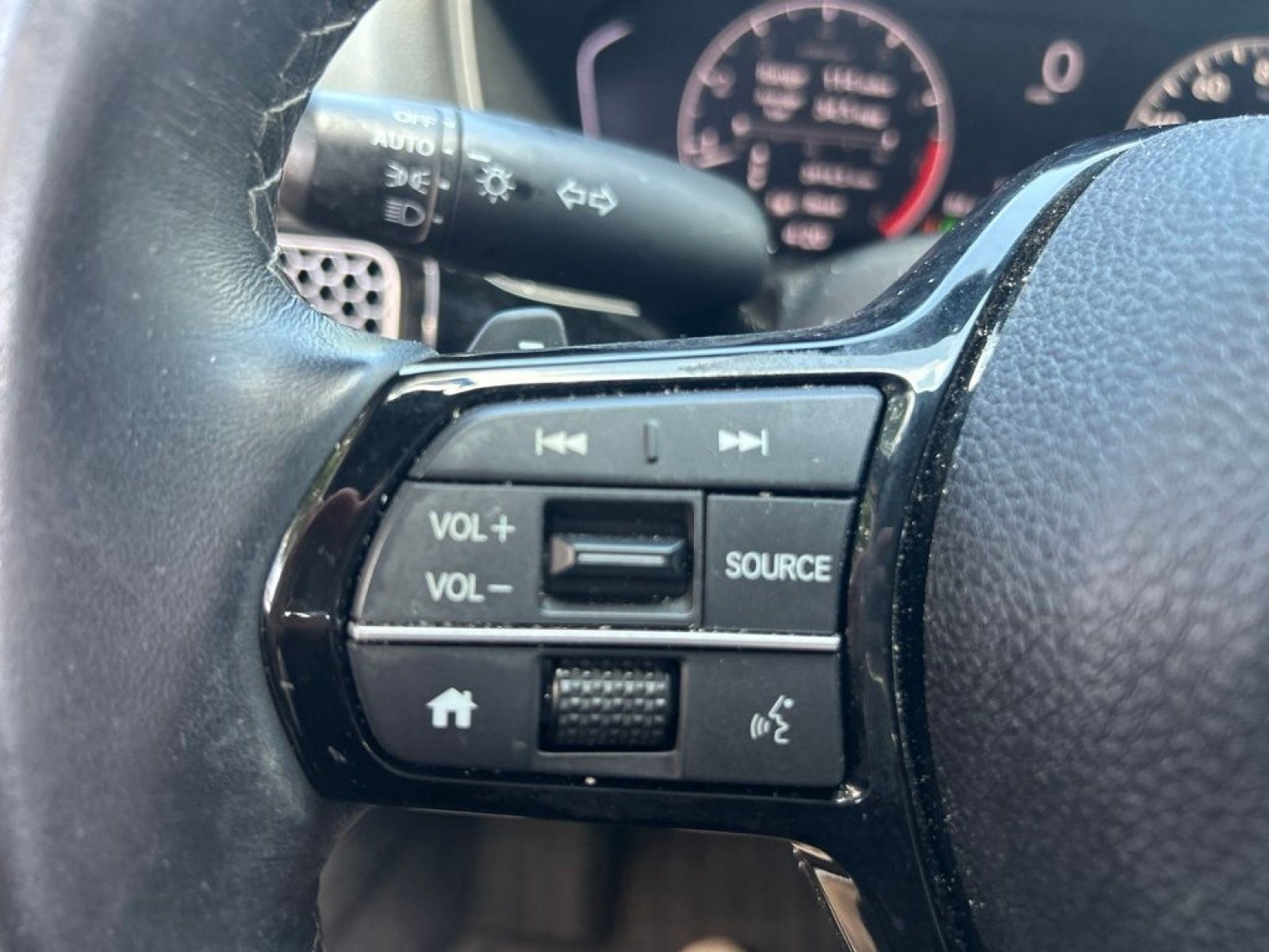 Used 2025 Honda Civic Sport image 9