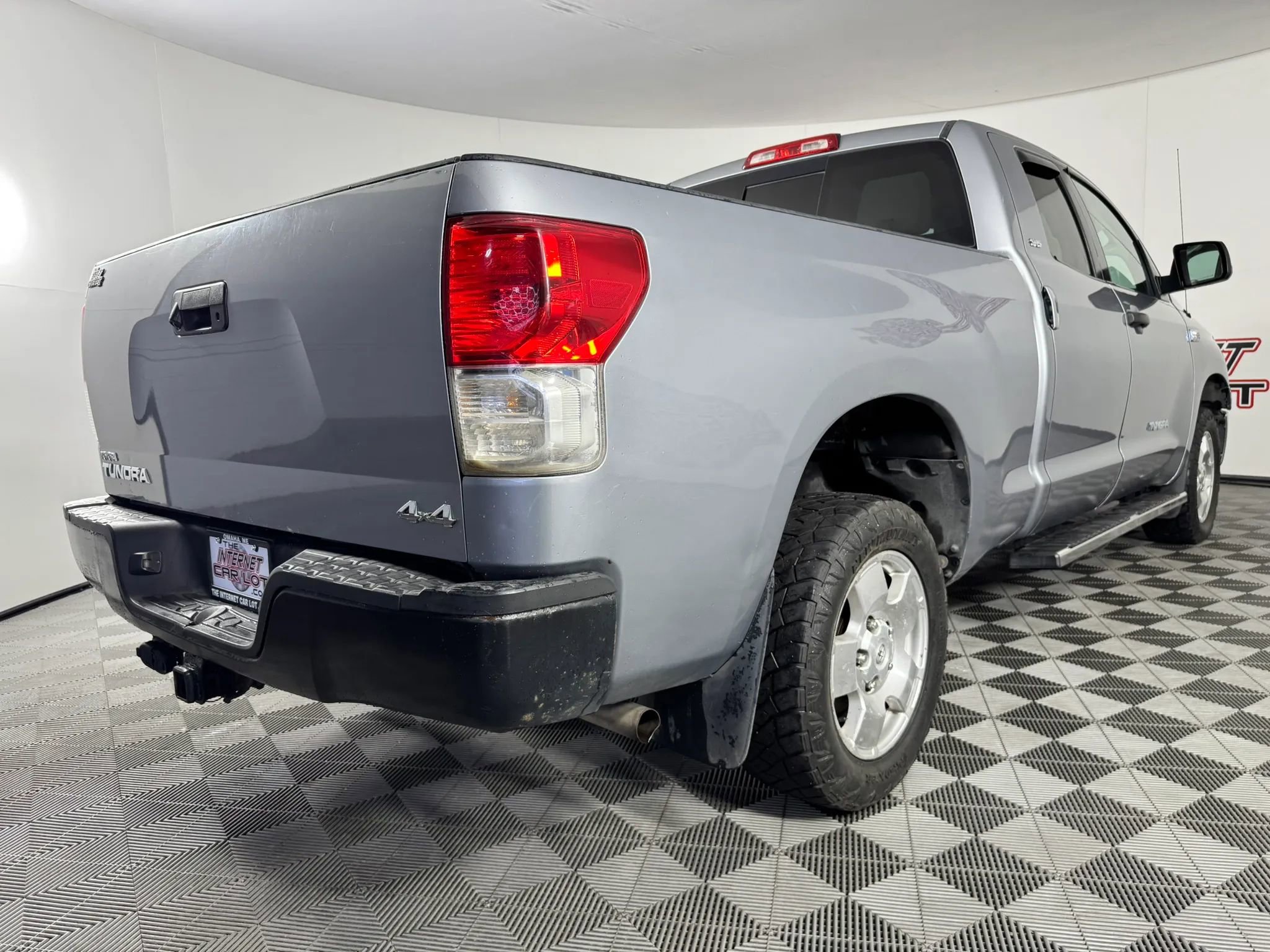 Used 2011 Toyota Tundra 4x4 Double Cab w/ TRD Off-Road Pkg image 24