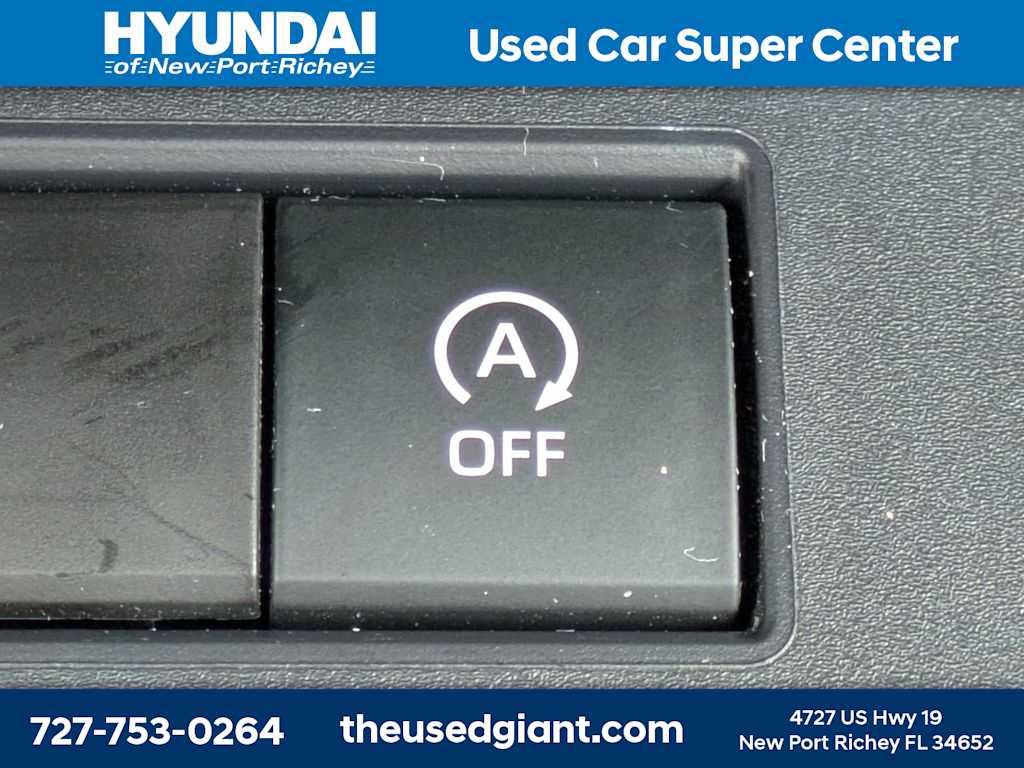Used 2026 Toyota Corolla Cross L FWD image 22