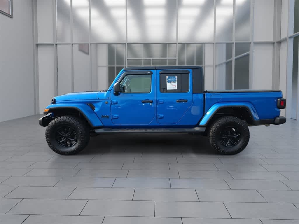 Used 2023 Jeep Gladiator Sport AWD/4WD image 6