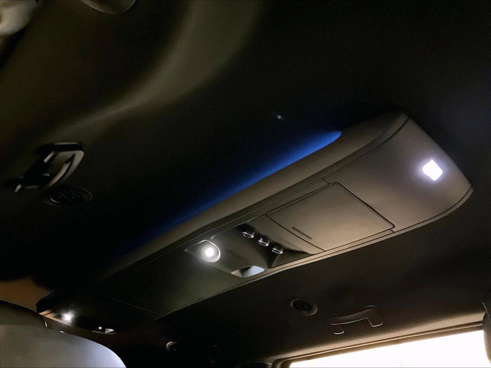 Used 2016 Dodge Grand Caravan R/T FWD image 21