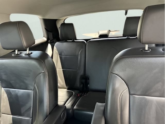 Used 2019 Chevrolet Traverse LT AWD/4WD image 24