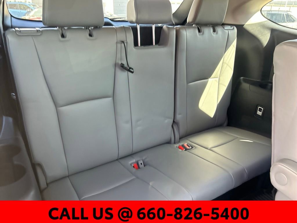 Used 2022 Toyota Highlander XLE image 13