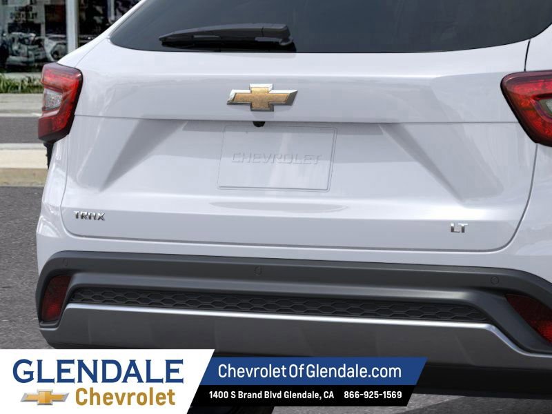 New 2026 Chevrolet Trax LT w/ Driver Confidence Package image 4