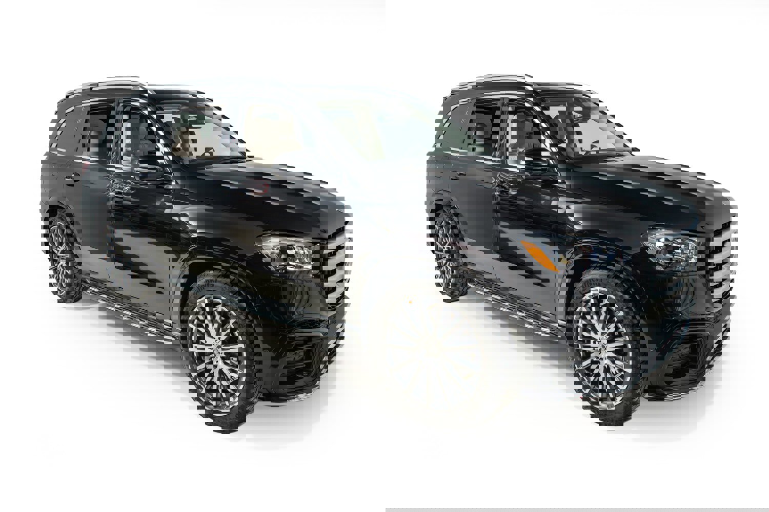 Used 2024 Mercedes-Benz GLS 580 4MATIC image 7