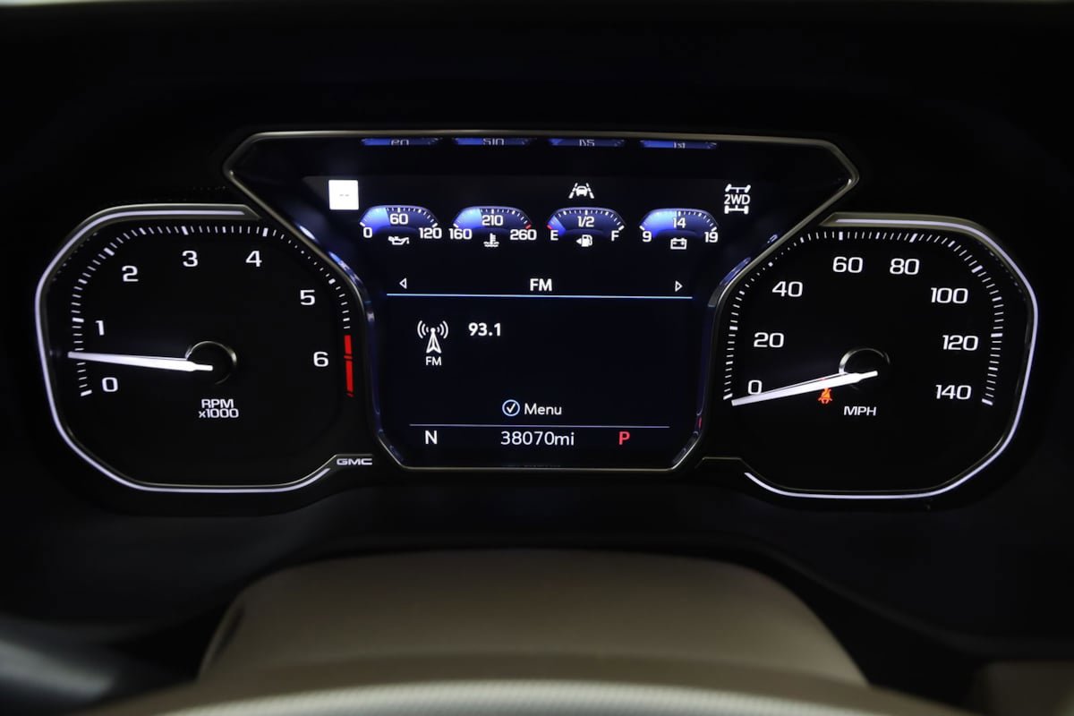 Used 2021 GMC Yukon XL Denali w/ LPO, Illumination Package AWD/4WD image 22