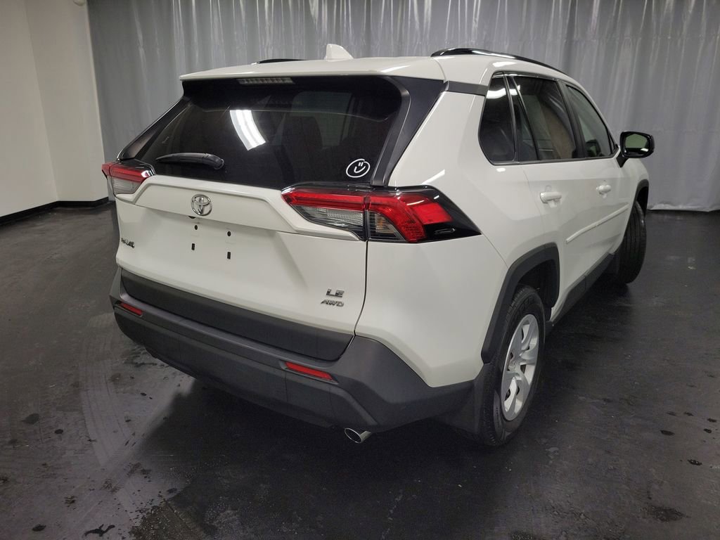 Used 2019 Toyota RAV4 LE w/ Carpet Mat Package image 8