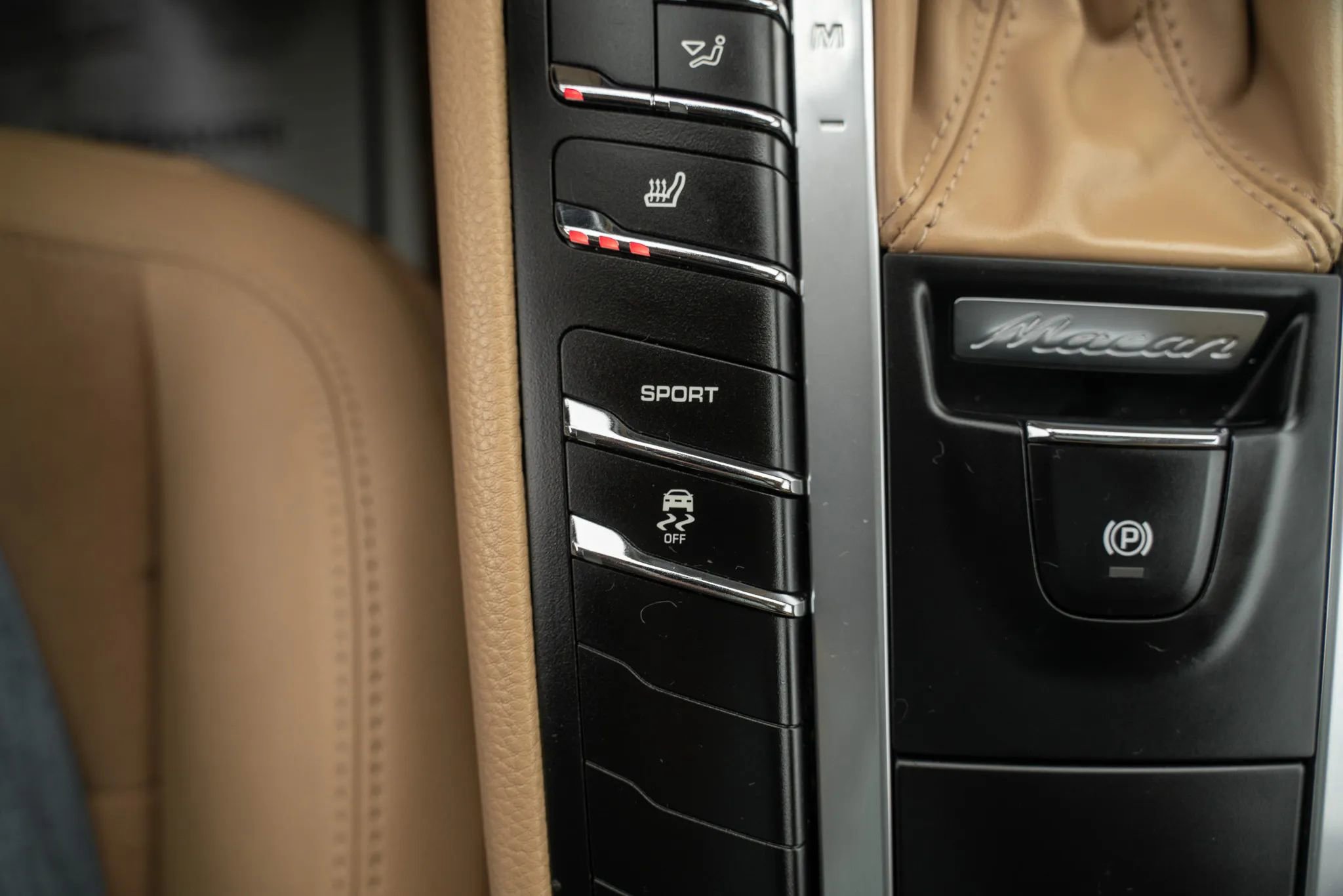 Used 2017 Porsche Macan Sport Edition image 31