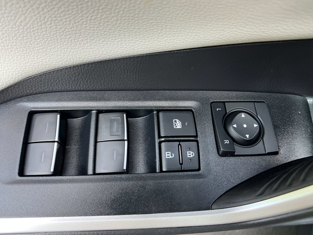 Certified 2025 Toyota RAV4 Limited w/ Advanced Technology Package AWD/4WD image 12