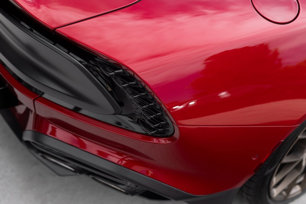 New 2025 Aston Martin Vanquish image 7