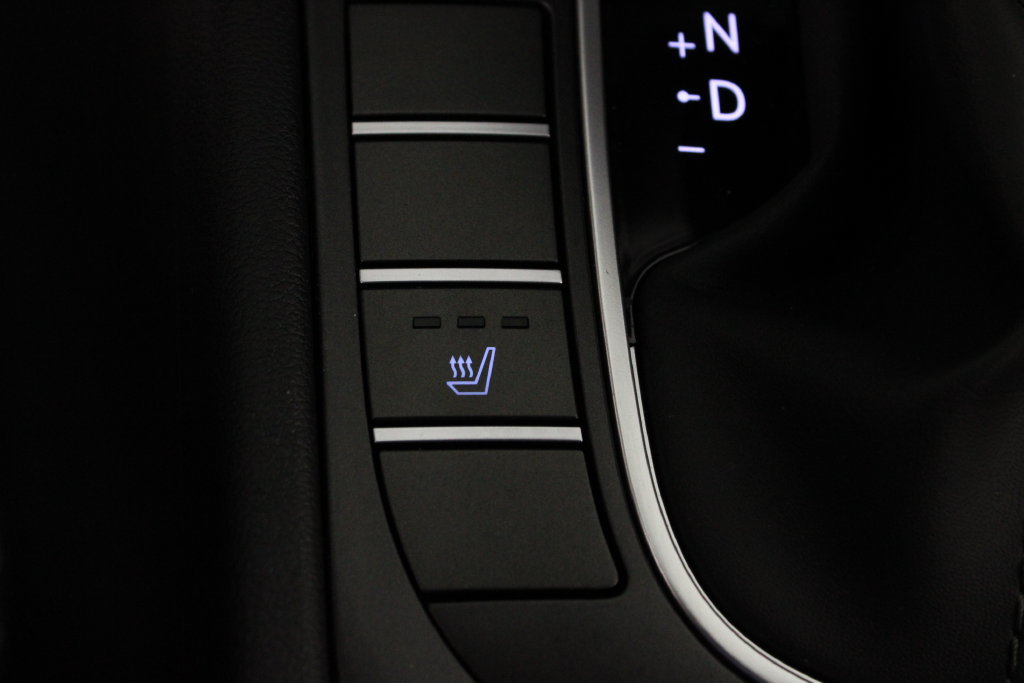 Certified 2027 Hyundai Kona SEL Sport FWD image 25