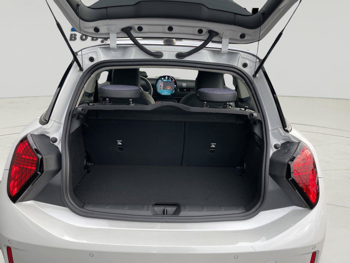 Used 2025 MINI Cooper S FWD image 9