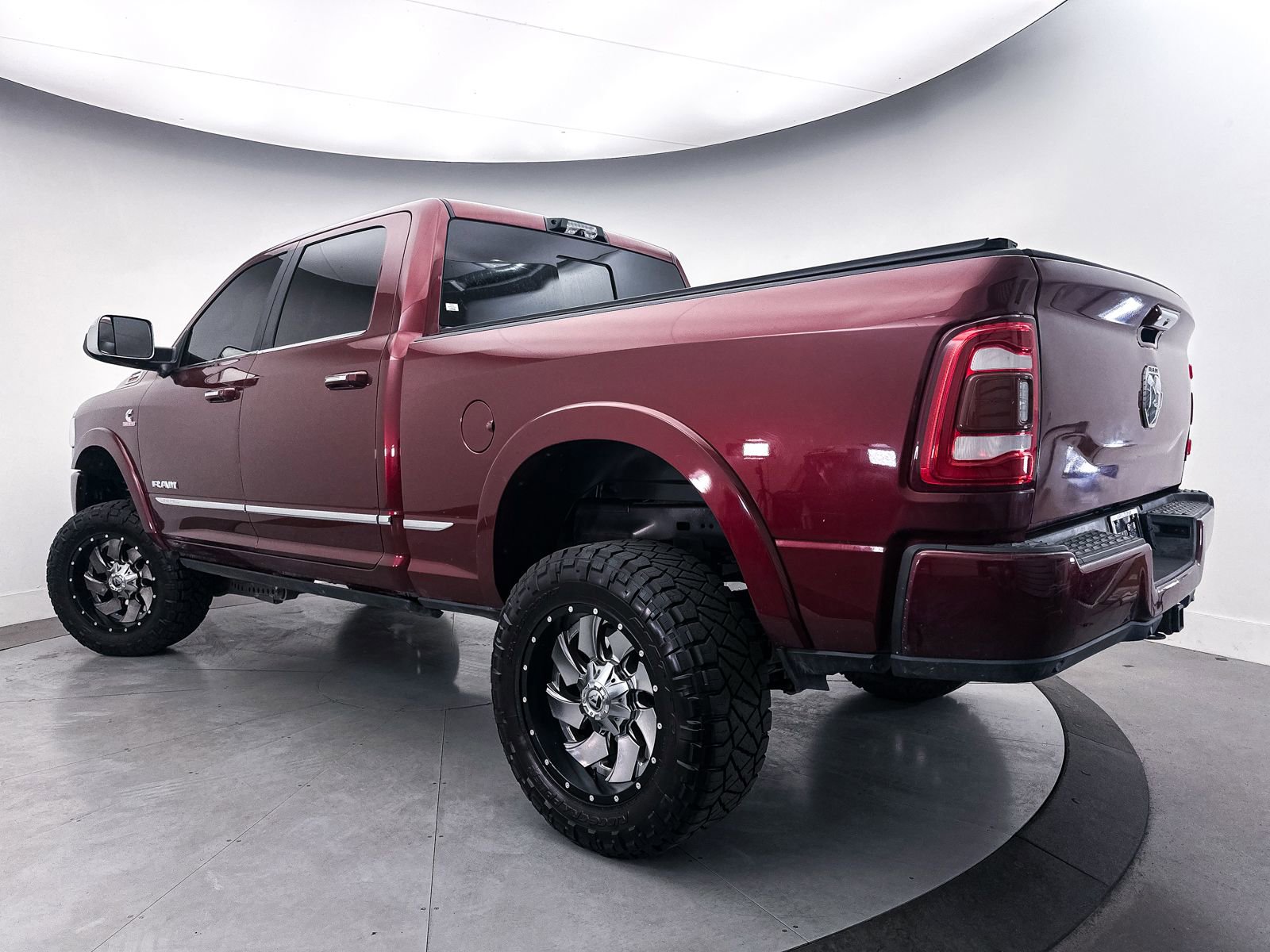 Used 2019 RAM 2500 Limited AWD/4WD image 3