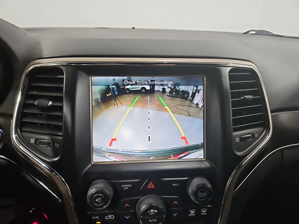 Used 2017 Jeep Grand Cherokee Limited AWD/4WD image 21