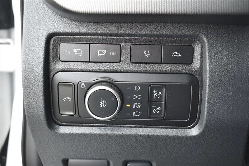 Used 2024 Ford F350 Platinum image 20