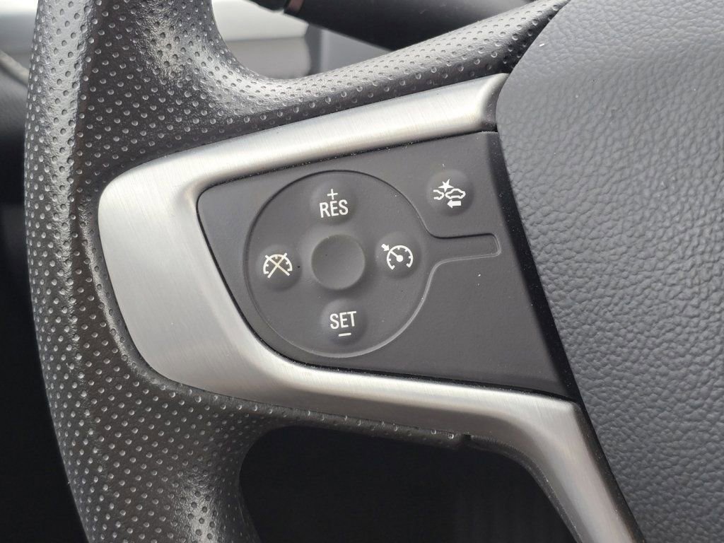 Used 2023 GMC Acadia SLE w/ Driver Convenience Package image 25