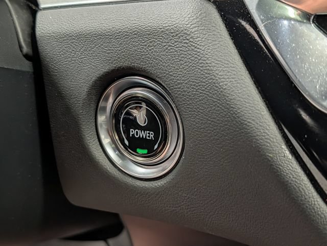 Certified 2024 Cadillac Lyriq Luxury AWD/4WD image 25