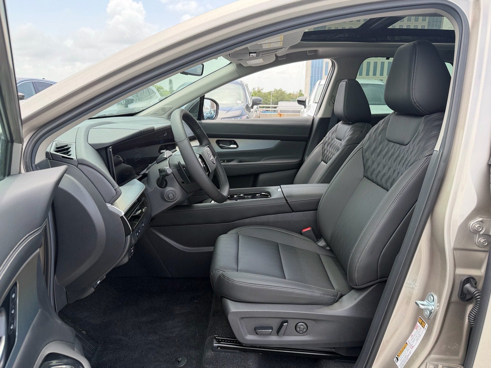 New 2026 Nissan Murano Platinum w/ Technology Package AWD/4WD image 5