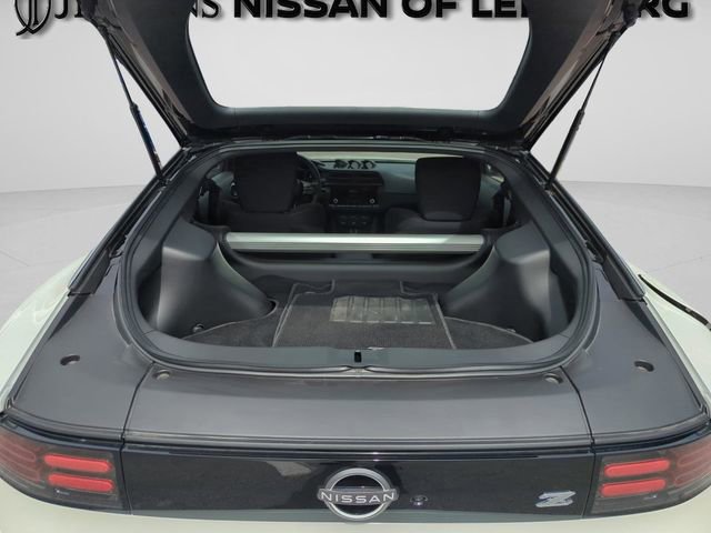 Certified 2025 Nissan Z Sport w/ Floor Mat Package image 17