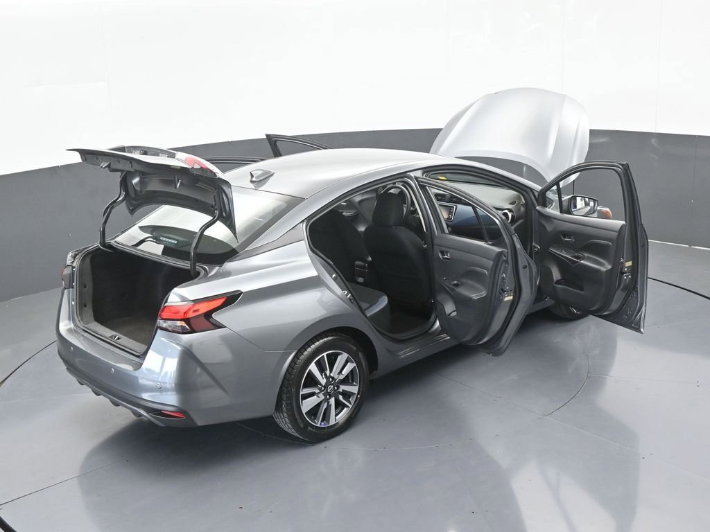 Used 2023 Nissan Versa SV image 66